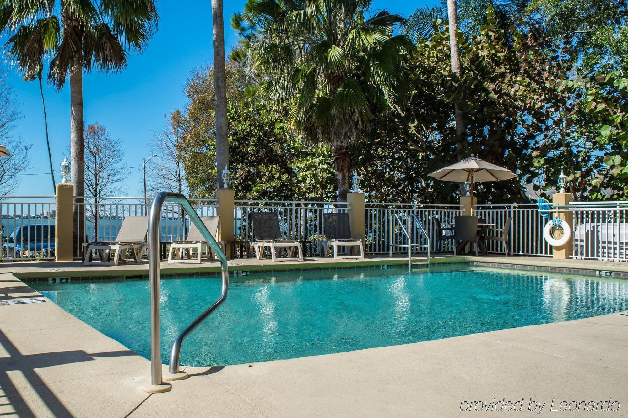 Comfort Suites Clearwater - Dunedin Buitenkant foto